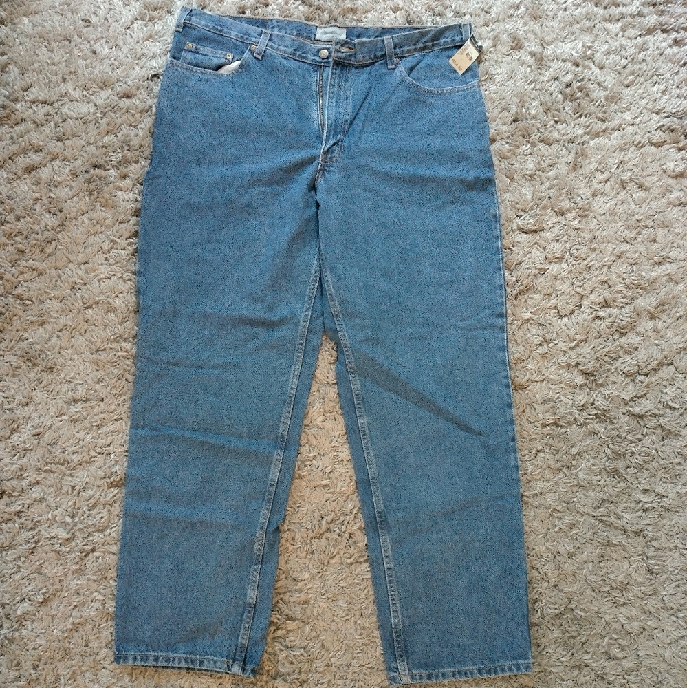 New Eddie Bauer relaxed fit jeans 40x32